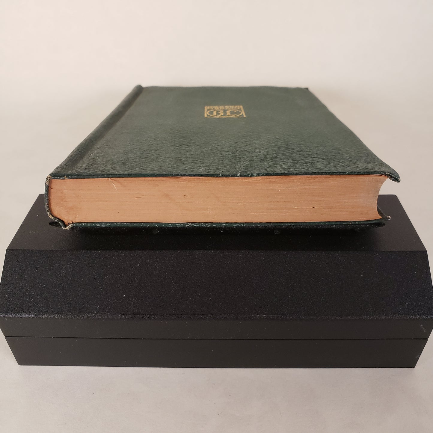 The War In the Air - 1918 Modern Library Boni & Liveright Flexibound Leatherette