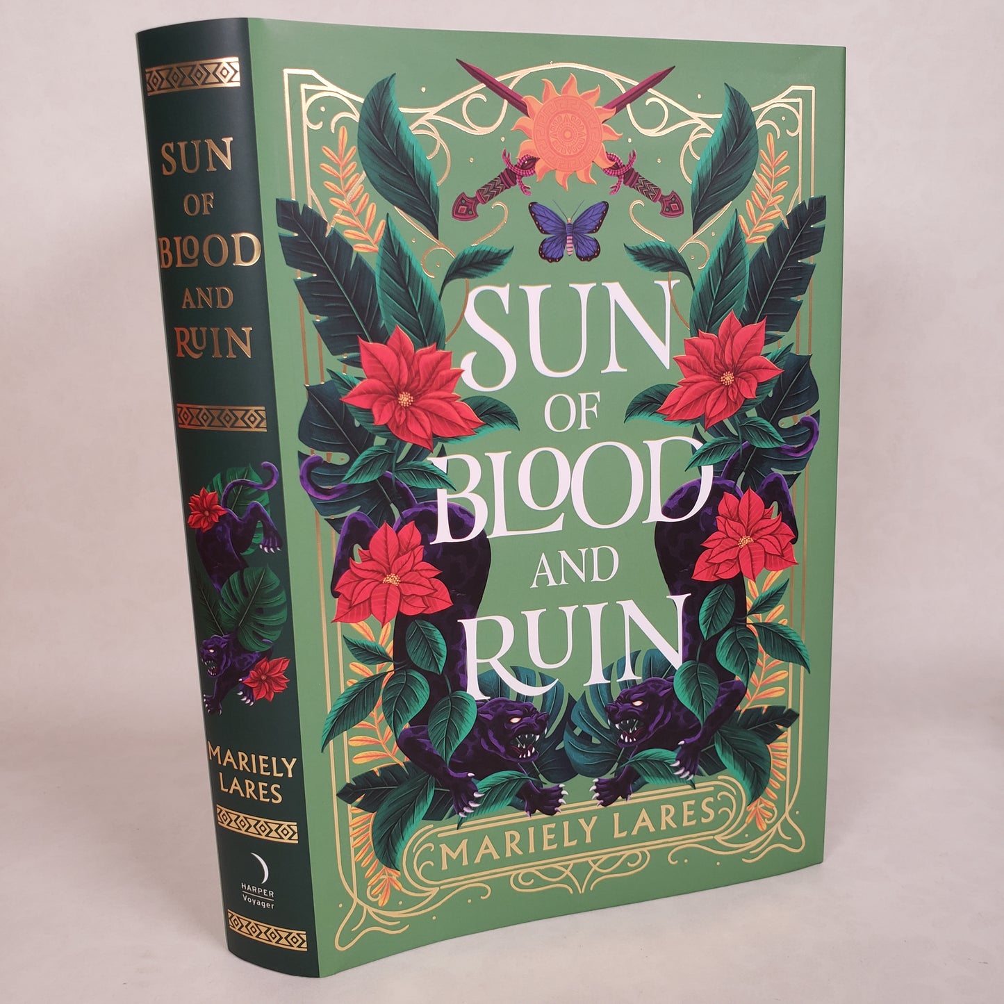 Sun of Blood and Ruin - Fairyloot Exclusive Edition Hardcover