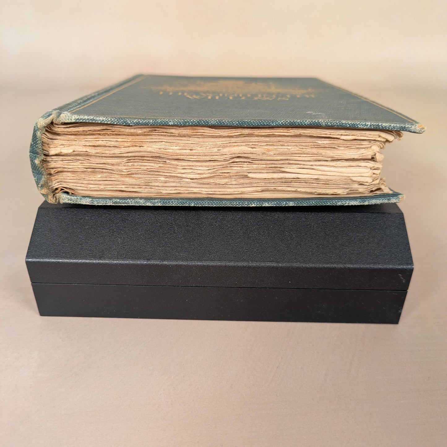 The Wind in the Willows (1908 Second Edition)