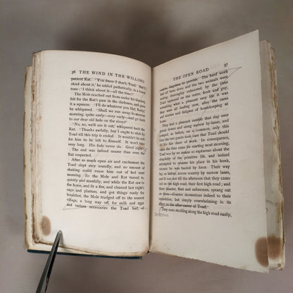 The Wind in the Willows (1908 Second Edition)