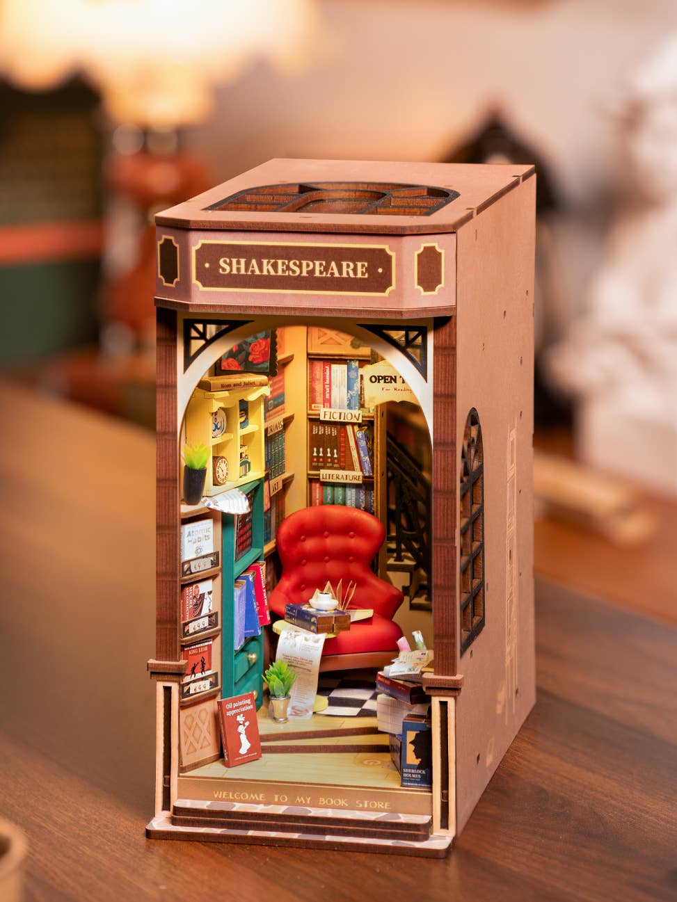 Maquette la librairie shakespeare - book nook serre-livres diy - 194 pieces Maquette la librairie shakespeare - book nook serre-livres diy - 194 pieces