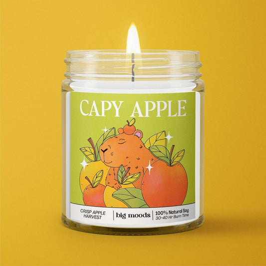 "Capy Apple" 5oz Soy Candle